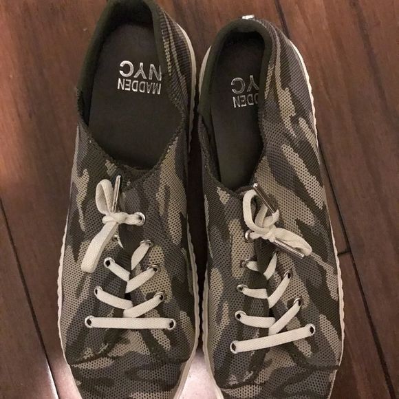 Mens NYC Madden camouflage shoes in size 11 - Picture 2 of 5